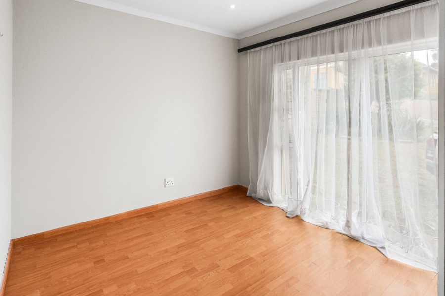 To Let 3 Bedroom Property for Rent in Beacon Bay Eastern Cape